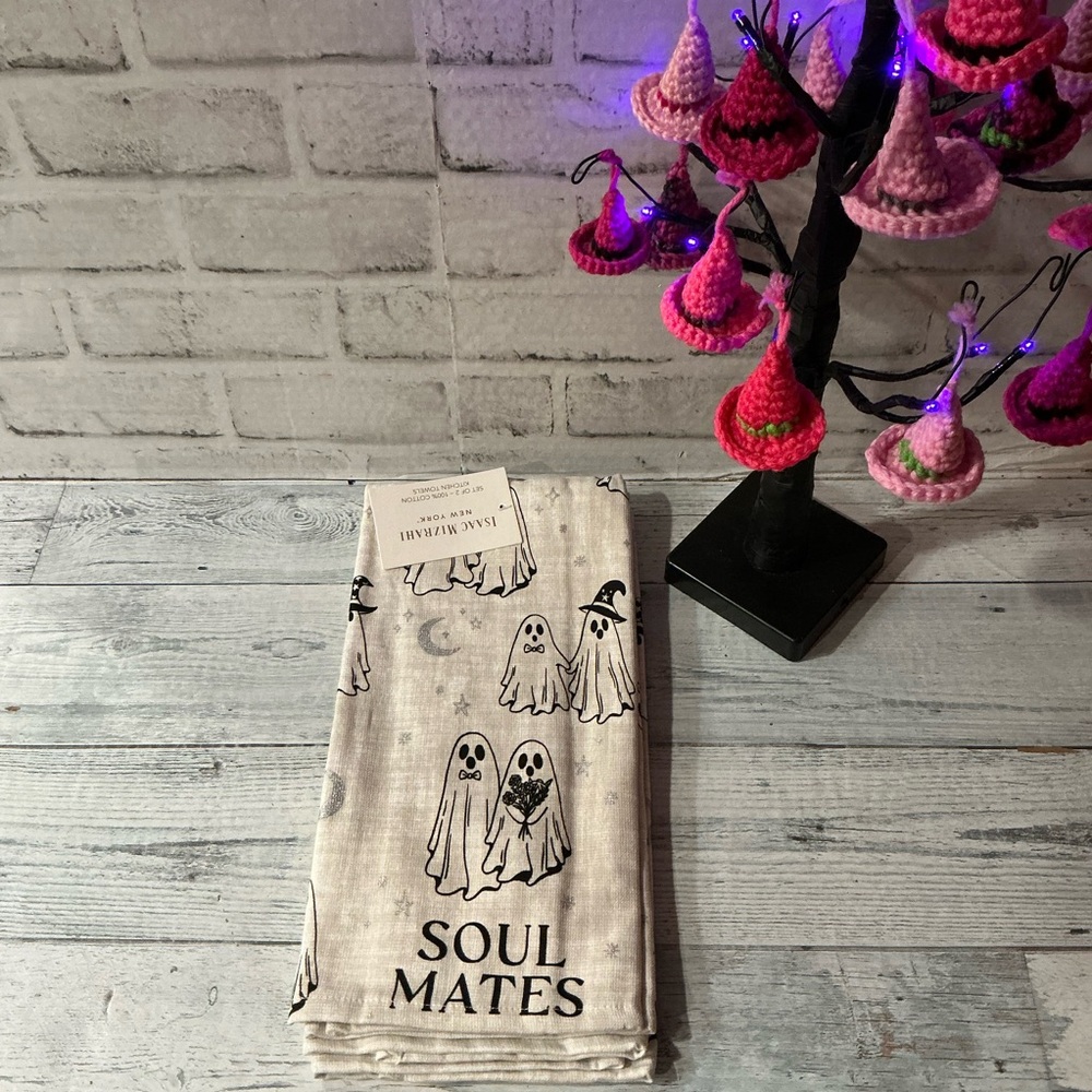 Isaac Mizrahi New York Halloween Soulmates Kitchen Towel Set - 2-Pack, 18x28”